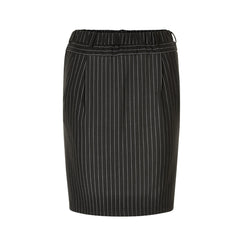 Kate Nederdel · Black
