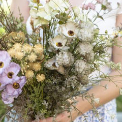 Blomster stilk · grå/grønne nuancer