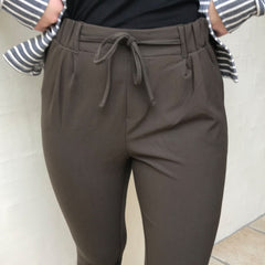 Laris Jillian zip pant · Burnt Green