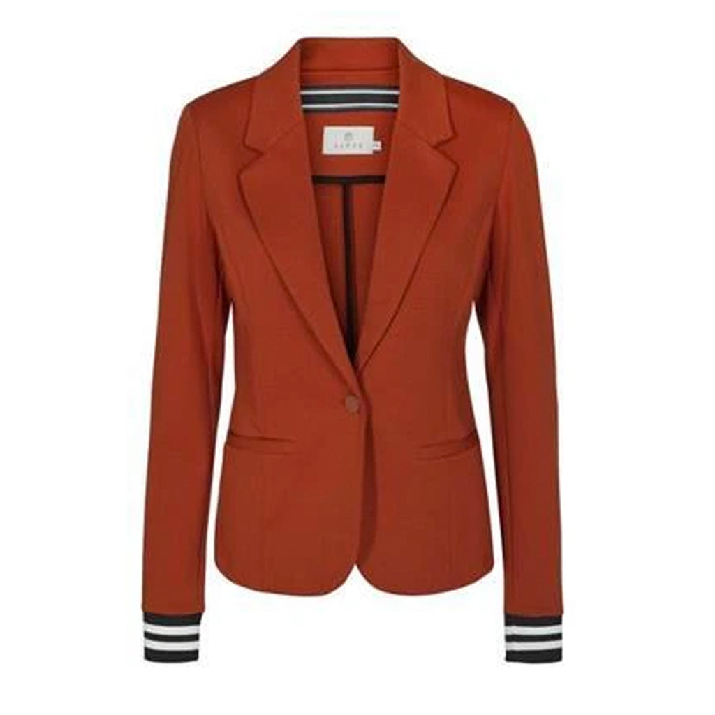 Kinnie Blazer · Red