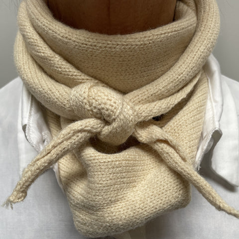 Tørklæde strikket · Beige