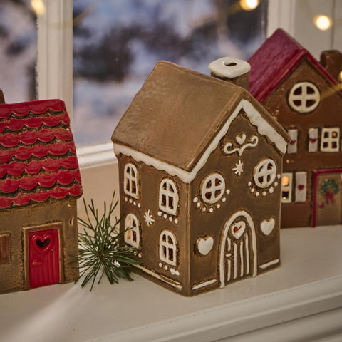Hus til fyrfadslys · Gingerbread