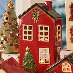 Hus til fyrfadslys · Christmas