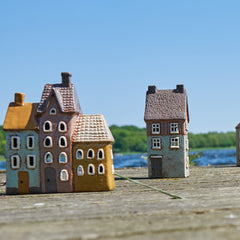 Hus til fyrfad · Aqua/brown