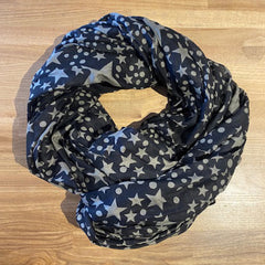 Sabine tørklæde · Black/grey