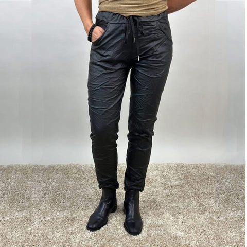 Nilea bukser · Vaxed Black
