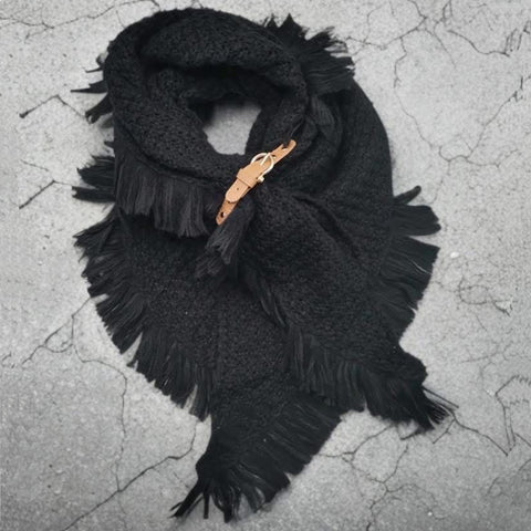 Tørklæde m. spænde · Black