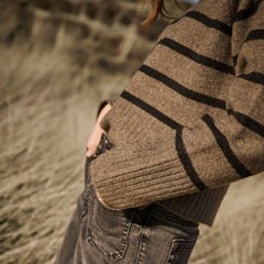 Kaerin pullover · Brown