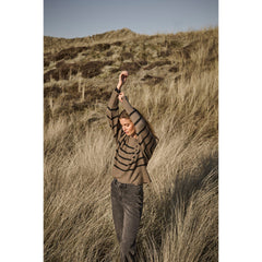 Kaerin pullover · Brown