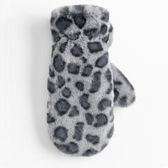 Celu luffer · Grey Leo
