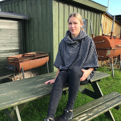 Poncho · Black/grey