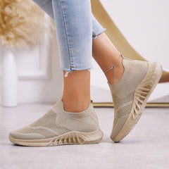 Sneakers · Beige Sand