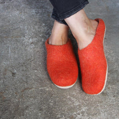 Slippers · Rusty Red